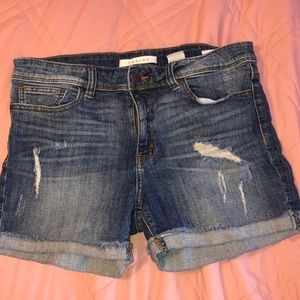 Cute jean shorts